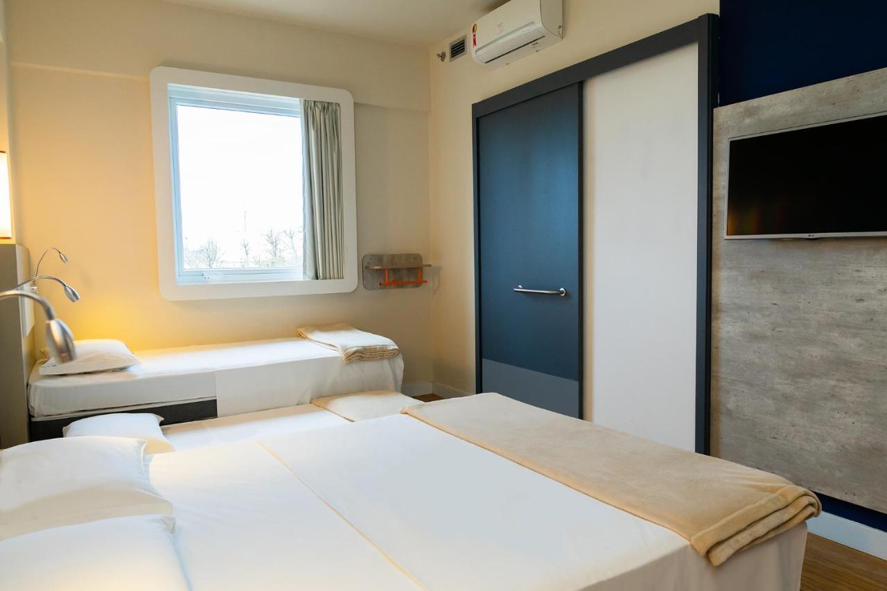 ibis budget Foz do Iguaçu Exterior foto